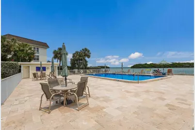 535 Sutton Place, Longboat Key, FL 34228 - Photo 32