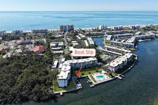 535 Sutton Pl, Longboat Key, FL 34228 - Photo 2