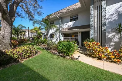 535 Sutton Place, Longboat Key, FL 34228 - Photo 4