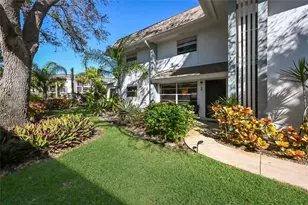 535 Sutton Pl, Longboat Key, FL 34228 - Photo 4