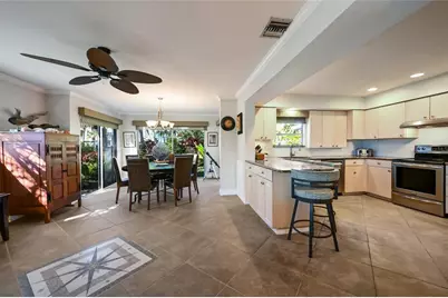 535 Sutton Place, Longboat Key, FL 34228 - Photo 10