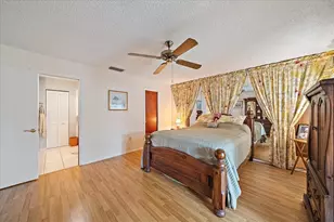 4735 Oak Hill Dr, Sarasota, FL 34232 - Photo 14