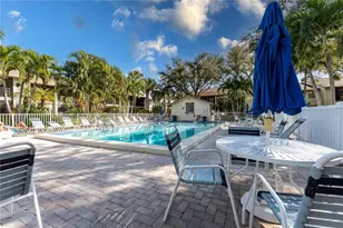 646 Bird Bay Dr E, Venice, FL 34285 - Photo 44