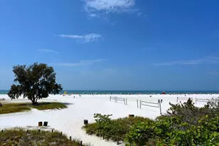 960 Highland St, Sarasota, FL 34234 - Photo 24