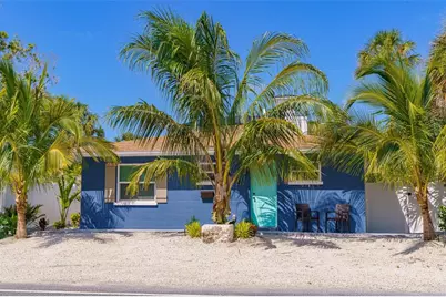 3016 Gulf Drive, Holmes Beach, FL 34217 - Photo 2