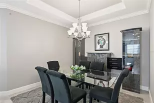 5879 Cavano Dr, Sarasota, FL 34231 - Photo 18