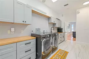 2207 5th St W, Palmetto, FL 34221 - Photo 24