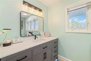 2207 5th St W, Palmetto, FL 34221 - Photo 34