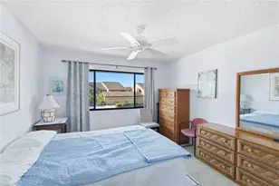 5635 Ashton Lake Dr, Sarasota, FL 34231 - Photo 16