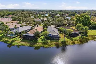 7105 Kensington Ct, University Park, FL 34201 - Photo 2