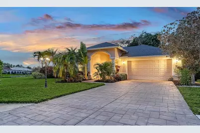 8117 Misty Oaks Boulevard, Sarasota, FL 34243 - Photo 1