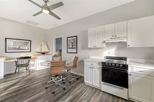 8117 Misty Oaks Blvd, Sarasota, FL 34243 - Photo 86