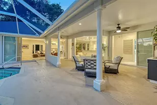 8117 Misty Oaks Blvd, Sarasota, FL 34243 - Photo 72