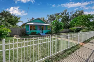 1628 7th St, Sarasota, FL 34236 - Photo 8