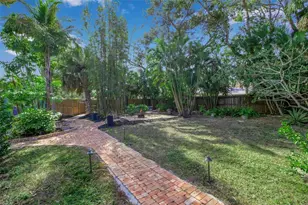 1628 7th St, Sarasota, FL 34236 - Photo 42