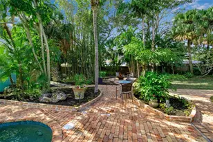 1628 7th St, Sarasota, FL 34236 - Photo 40