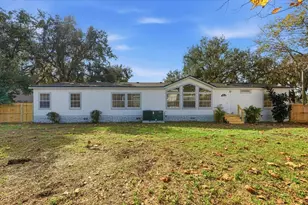 3141 Indian Ridge Pl, Lakeland, FL 33810 - Photo 4