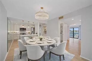 6157 Midnight Pass Rd, Sarasota, FL 34242 - Photo 18