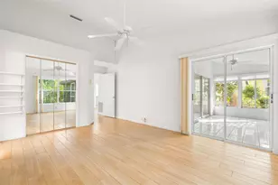 4958 Clubview Ct E, Bradenton, FL 34203 - Photo 12