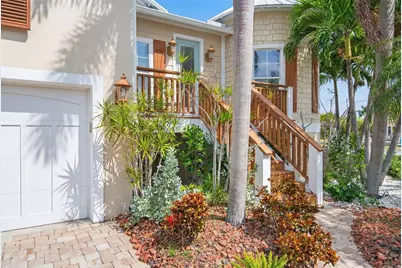 412 73rd Street, Holmes Beach, FL 34217 - Photo 10