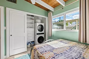 6006 Midnight Pass Rd, Sarasota, FL 34242 - Photo 22