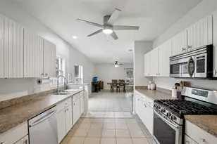 3814 Day Bridge Pl, Ellenton, FL 34222 - Photo 8