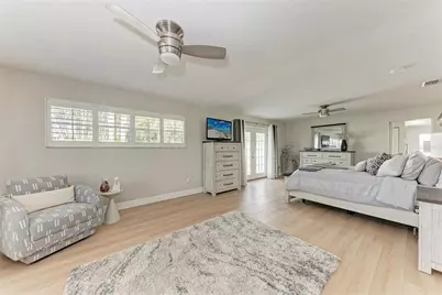 411 Harbor View Lane, Largo, FL 33770 - Photo 20