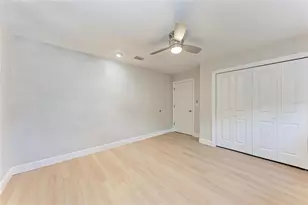 411 Harbor View Ln, Largo, FL 33770 - Photo 24