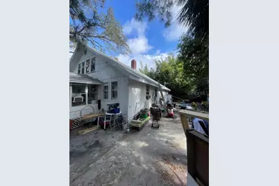 858 35th Avenue S, Saint Petersburg, FL 33705 - Photo 10