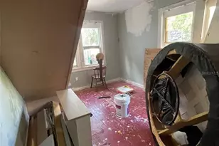 858 35th Ave S, Saint Petersburg, FL 33705 - Photo 4