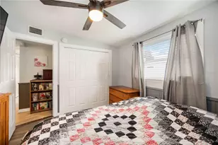 3524 Papai Dr, Sarasota, FL 34232 - Photo 14