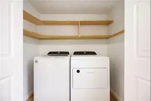 3524 Papai Dr, Sarasota, FL 34232 - Photo 6