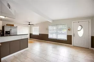 3524 Papai Dr, Sarasota, FL 34232 - Photo 10