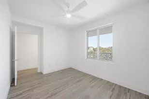 1703 N Tamiami Trl, Sarasota, FL 34234 - Photo 16