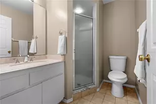 922 Capri Isles Blvd, Venice, FL 34292 - Photo 28