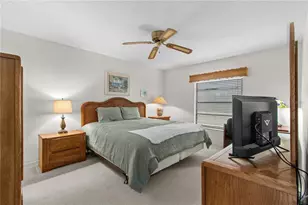 922 Capri Isles Blvd, Venice, FL 34292 - Photo 22