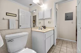 922 Capri Isles Blvd, Venice, FL 34292 - Photo 20