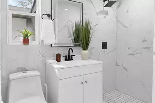 5010 Lahaina Dr, Sarasota, FL 34232 - Photo 24