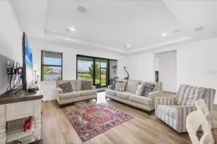 18500 Midsummer Pl, Venice, FL 34293 - Photo 4