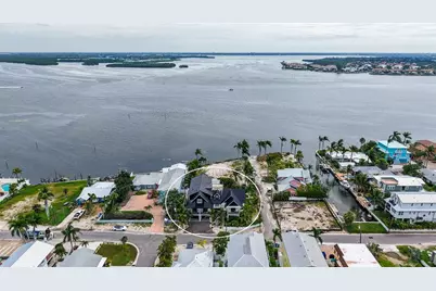 2175 Avenue A, Bradenton Beach, FL 34217 - Photo 6