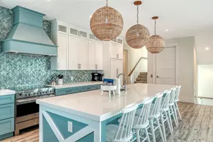 2175 Avenue A, Bradenton Beach, FL 34217 - Photo 20