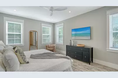 2175 Avenue A, Bradenton Beach, FL 34217 - Photo 50