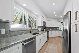 1186 Westway Dr, Sarasota, FL 34236 - Photo 12