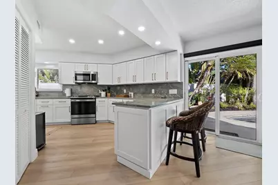 1186 Westway Drive, Sarasota, FL 34236 - Photo 10