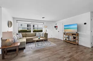 691 Tarawitt Dr, Longboat Key, FL 34228 - Photo 10