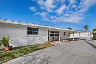 691 Tarawitt Dr, Longboat Key, FL 34228 - Photo 6