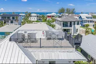2206 Ave A, Bradenton Beach, FL 34217 - Photo 16