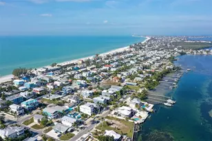 2206 Avenue A, Bradenton Beach, FL 34217 - Photo 8
