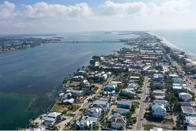 2206 Avenue A, Bradenton Beach, FL 34217 - Photo 62