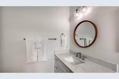 2206 Avenue A, Bradenton Beach, FL 34217 - Photo 44